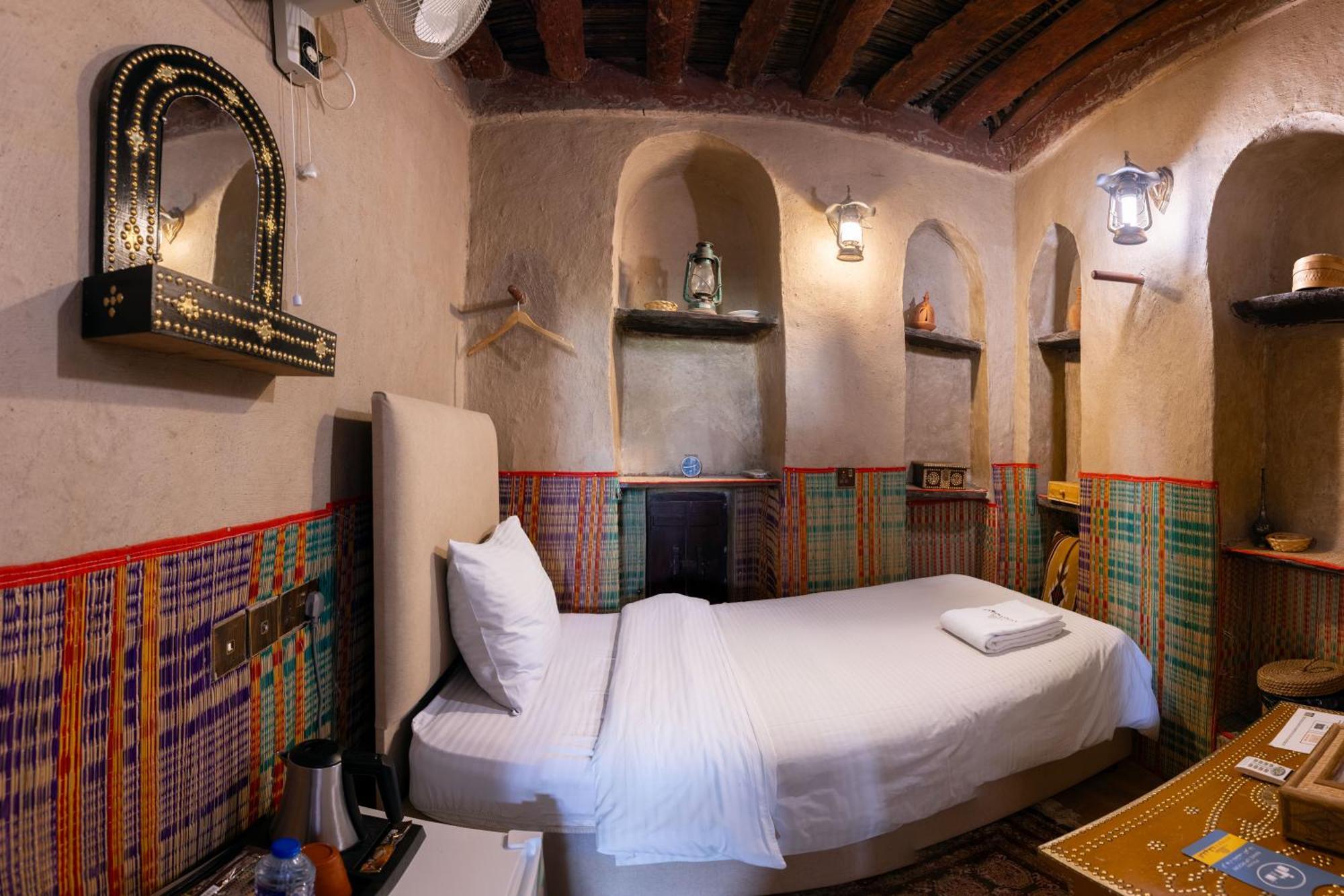 Antique Inn 니즈와 객실 사진